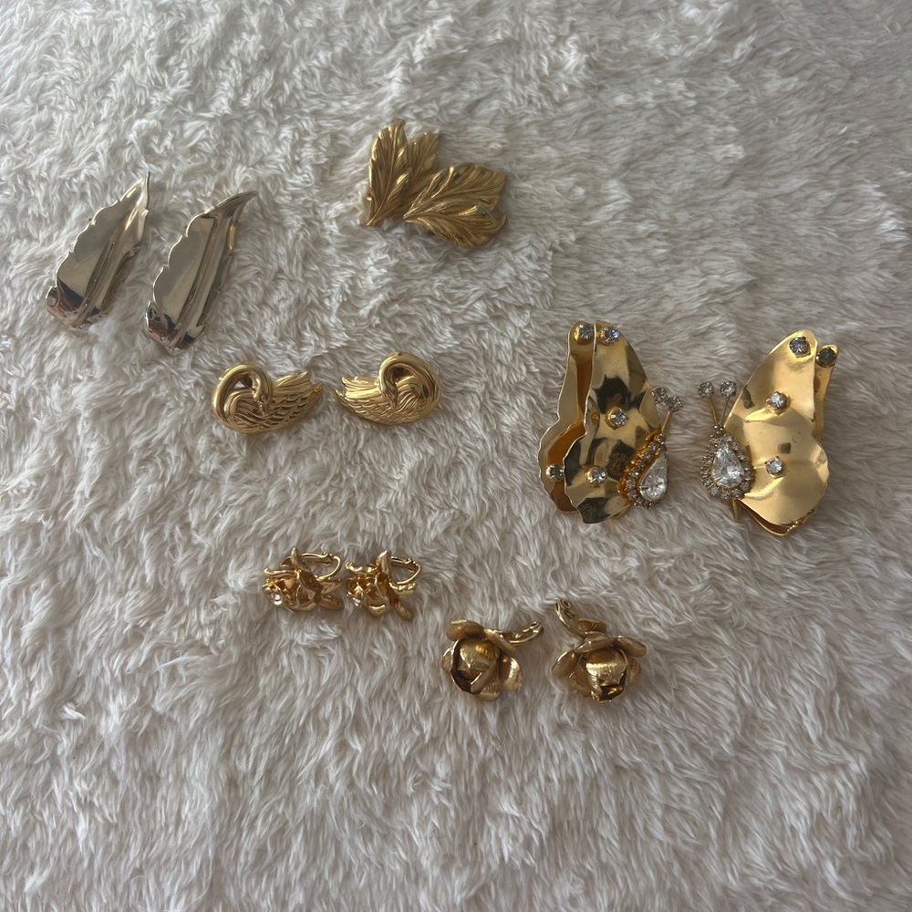 Lot of Elegant Vintage Gold Tone Clip-On Earrings Butterfly Rose Flower 6 pairs